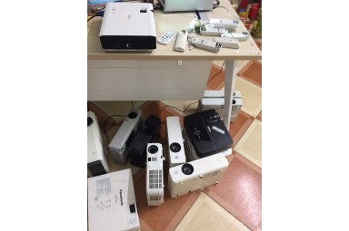 Địa chỉ mua bán máy chiếu cũ hỏng thanh lý giá cao tại Hà Nội